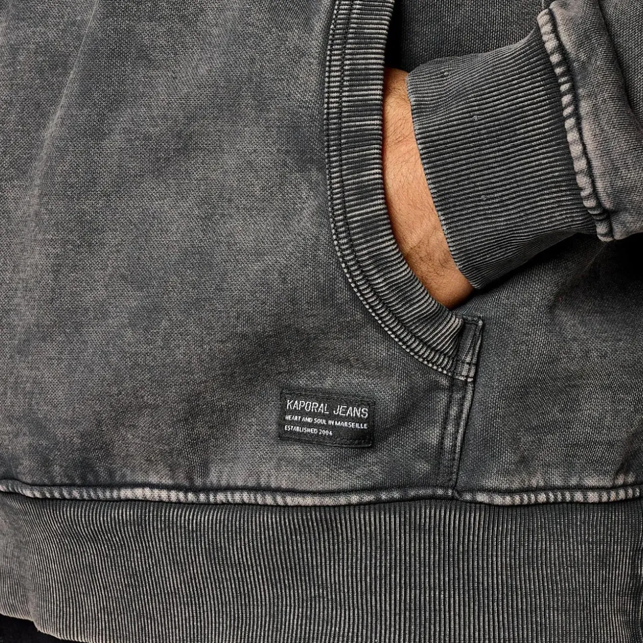 Kaporal Sweats<KOZY