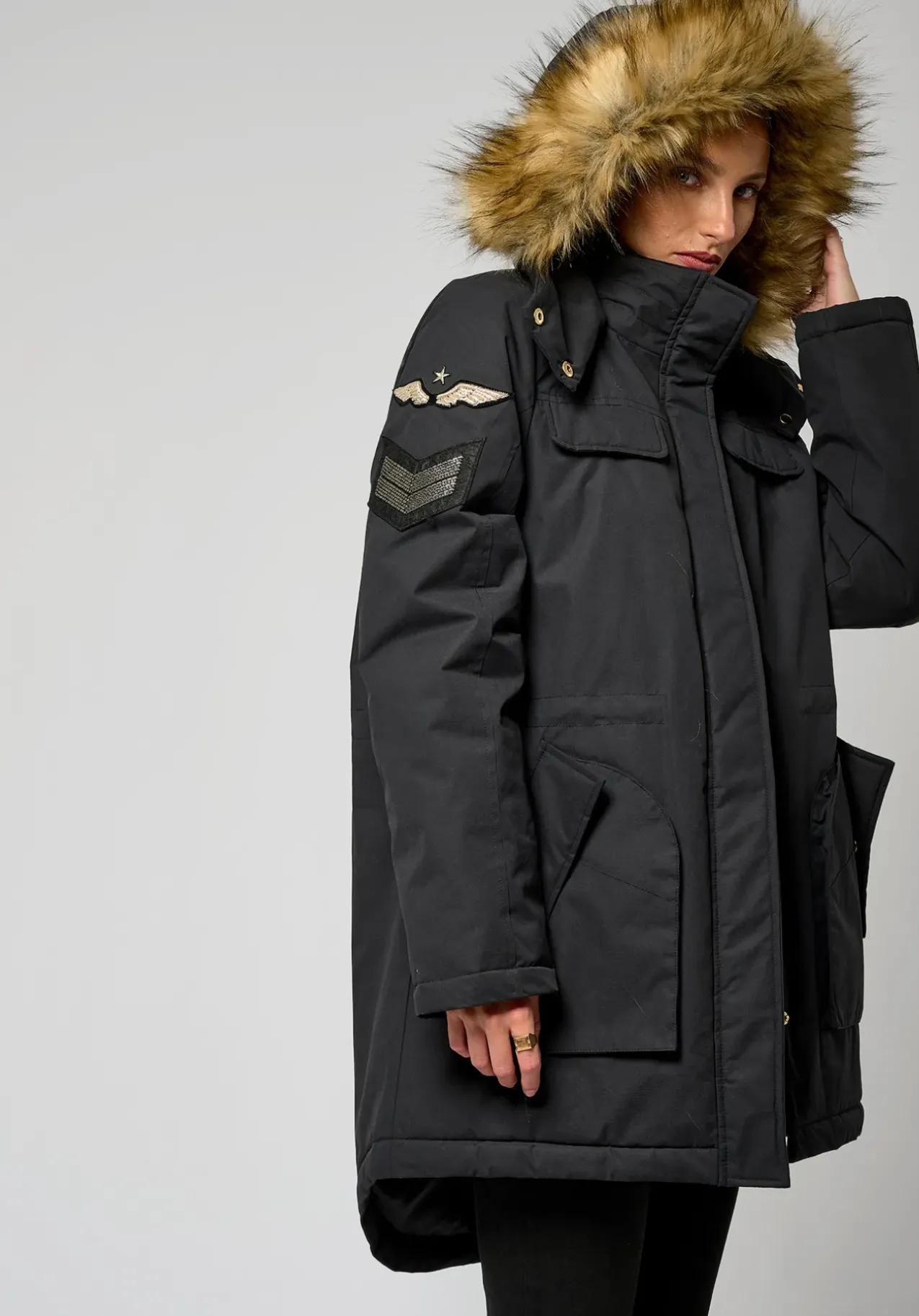 Kaporal Vestes<MANON