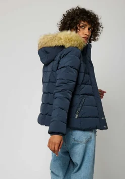 Kaporal Vestes<MIBBY