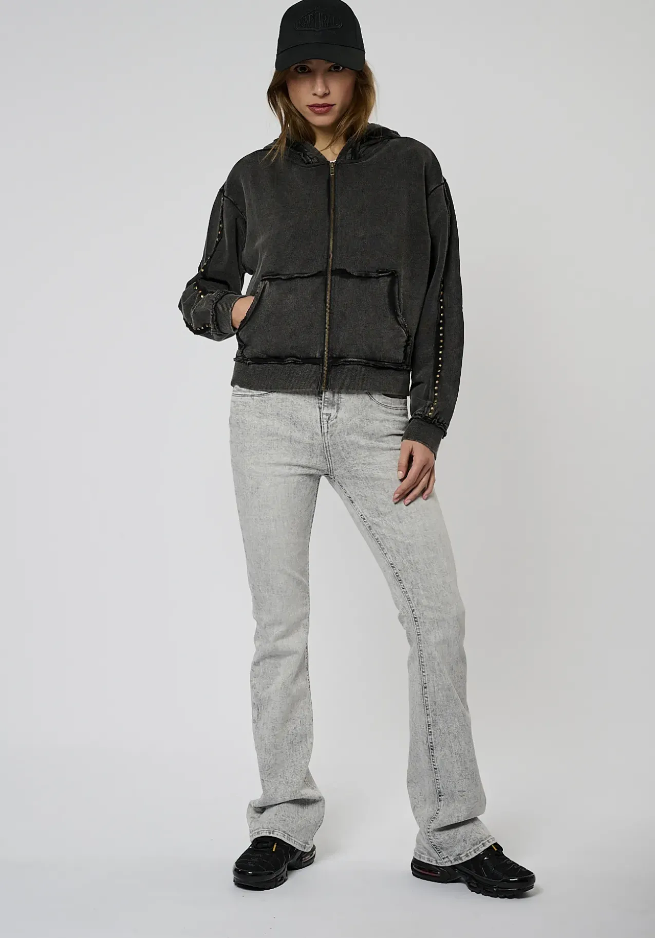 Kaporal Sweats<VITRA